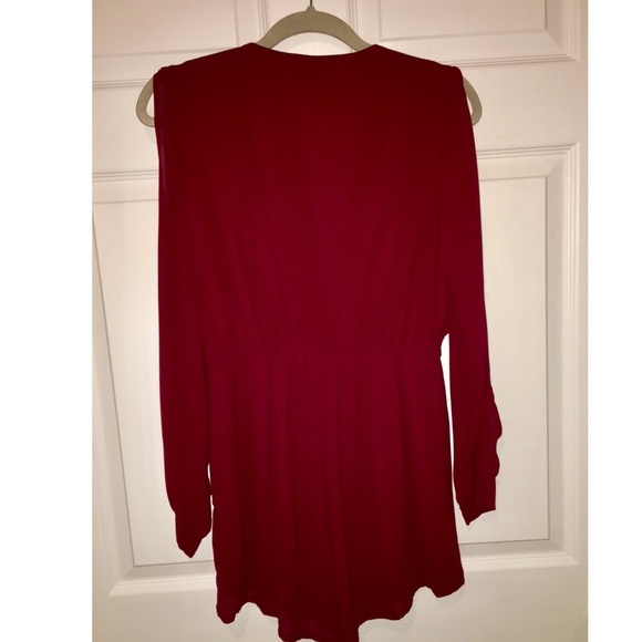 Tobi Maroon Deep V Romper - Picture 3 of 5